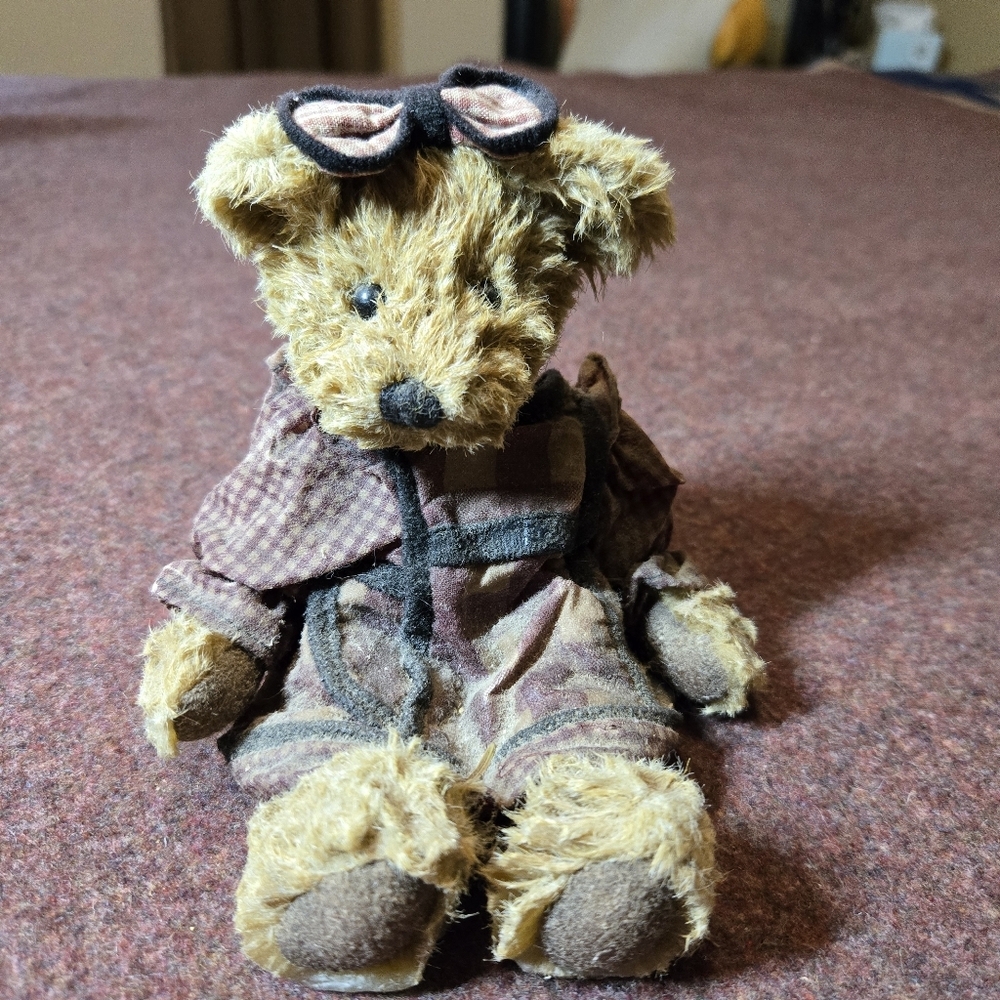Waxed Bear 6in I Don't Know How To Clean It